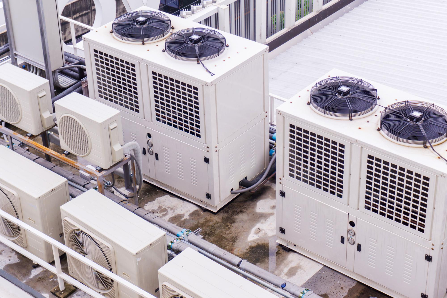 Outdoor-HVAC-Condenser&Roof-Ventilation